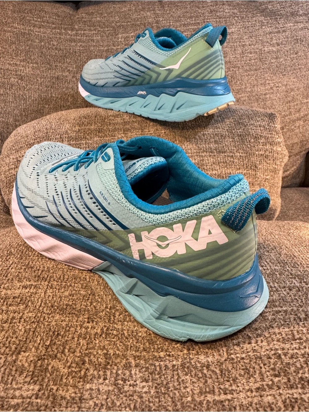 HOKA One One Arahi 4 Women’s Running Shoe Size 10 - Picture 11 of 11